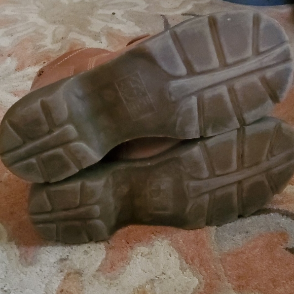 Vintage Yolanda Dr. Martens - Picture 5 of 6